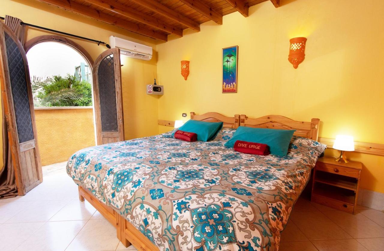 Dive Urge Hotel Dahab Exterior foto